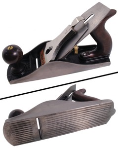 Stanley Rule & Level, No. 4 1/2: Wide, Heavy Smooth Plane