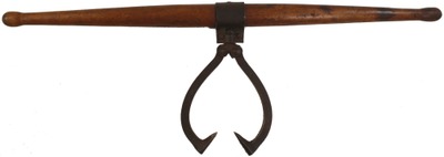 Peavey Manufacturing Company, Brewer, Maine (Unmarked): Extra Clean Log Or R.R. Tie Carriers