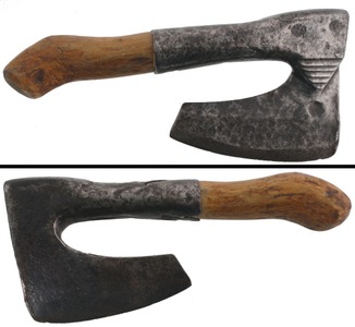 Unmarked: Early Offset Sgl. Bevelewing Axe