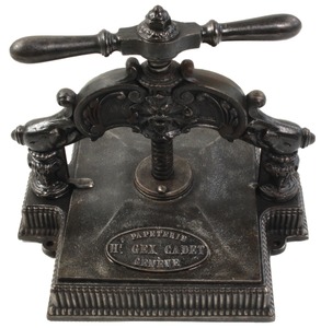 Unmarked: Ornate Cast Iron Book Press