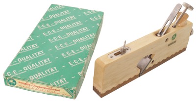 E.C. Emmerich, Remscheid, Germany, No. 710 P: 30 Mm Adjustable Rabbet Plane