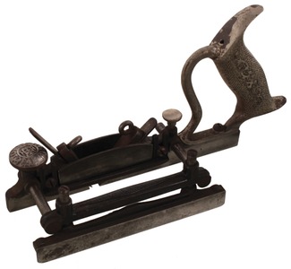 Leonard Bailey & Company, Hartford, Connecticut, No. 14: Light Duty Plow Metallic Plane