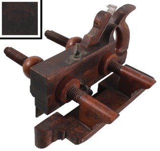 H. Chapin, Union Factory, Pine Meadow, Connecticut, No. 238: Handled Beech Plow Plane
