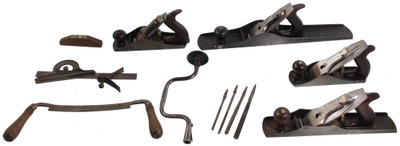 Stanley Rule & Level: Lot Of Sound & Usabl Woodworking Tools