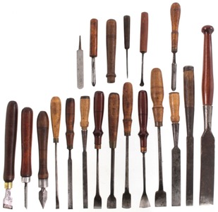 Assorted Makers: Lot Of Assorted Chiselsuges Carving Tools