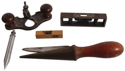 Assorted Makers: Five Interesting Small Tools