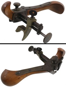 Unmarked: Classic German Coach Mkr's Plow Plane