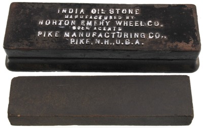 Norton Emery Wheel Company, Worcester, Massachusetts: Orig. Cast Iron Holder For Oilstone
