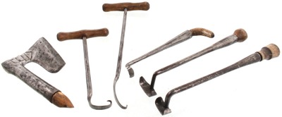 Assorted Makers: Lot Of Wooden Shoe Maker's Tools