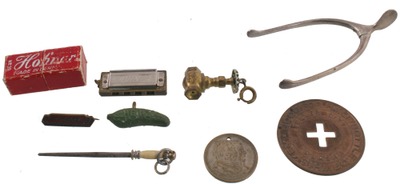 Assorted Makers: Collectible Items Opportunity Lot