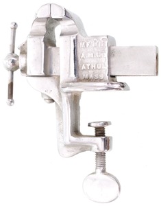 Athol Machine Company, Athol, Massachusetts, No. 0: Quick Adjust Bench Vise