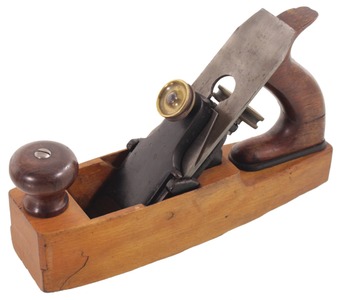 Standard Rule Company, Unionville, Connecticut, No. 35: Solon Rust Patent Smoothing Plane
