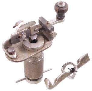 Tweeten Fibre Company, Chicago, Illinois: Complex Mechanical Pool Cue Tip Remover