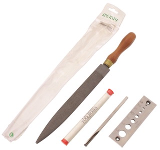 Assorted Makers: Thre Extra Clean Woodworking Tools