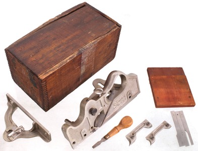 Stanley Rule & Level, No. 444: Dovetail T. & G. Plane