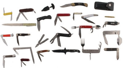 Assorted Makers: Lot Of Assorted Folding Knives