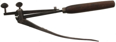 Unmarked: Early Plier Type Saw Set