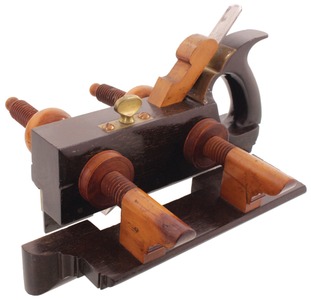 Unmarked: Hdld. R'wood Plow Plane