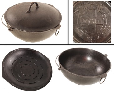 Griswold Manufacturing Company, Erie, Pennsylvania, No. 4: Extra Clean Cast Iron "Scotch Bowl"