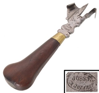 Josse À Jocarre: Early Walnut Hdl. Race Knife