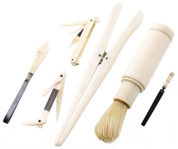 Assorted Makers: Lot Of Bone & Bone Handle Items