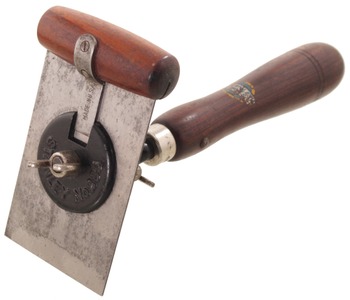 Stanley Rule & Level, No. 283: Carleton's Patent Cabinet Scraper
