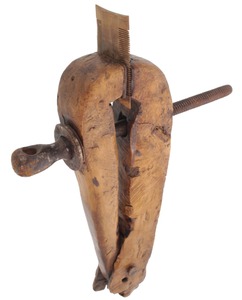 Unmarked: Boxwood Jaw Comb Maker's Vise
