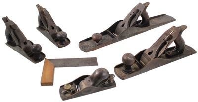 Stanley Rule & Level: Lot Of Sound & Usabl Woodworking Tools