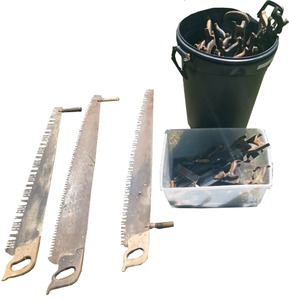 Assorted Makers: Traditional Avoca Style Barrel O' Saws