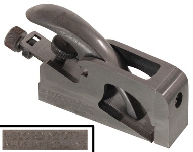 Record Tool Works, Sheffield, England, No. 077: 1 1/8" Bullnose Rabbet Plane