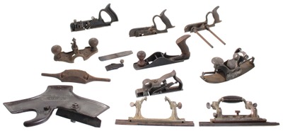 Stanley Rule & Level: Lot Of |id Woodworking Planes