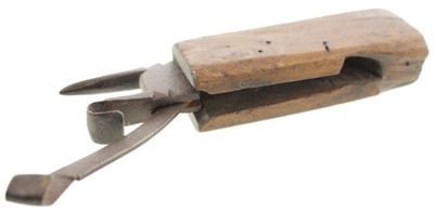 Unmarked: 18th Century Form Race Knife