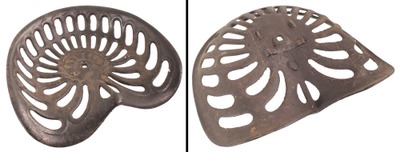 Maxwell Motor Company, Detroit, Michigan: Early Cast Iron Tractor Seat