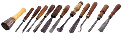 S.J. Addis & Son, Sheffield, England: Set Of 11 Clean Carving Tools