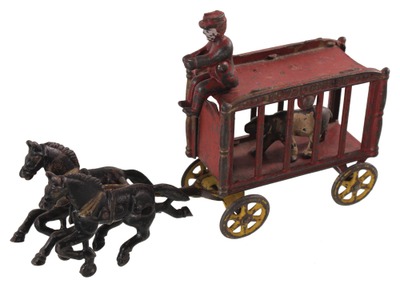 Hubley Manufacturing Company, Lancaster, Pennsylvania: Cast Iron "Royal Circus" Wagon