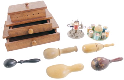 Unmarked: Ca. 1930's Wooden Sewing Stand