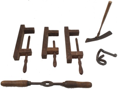 Assorted Makers: Primitive Items Opportunity Lot