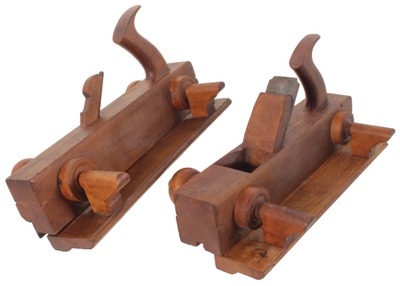 H. Chapin, Union Factory, Pine Meadow, Connecticut, No. 183: Pair Of Screw Adjust Plank Molding Planes