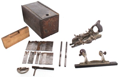 Stanley Rule & Level, No. 45: Early 20th Century Combination Plane