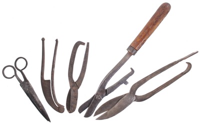 Unmarked: Five Pairs Of Spec. Purp Shears