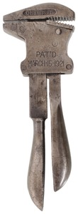 Tumulla, P.J./Chicago, Ill.: Tumulla's Patent Combination Wrench