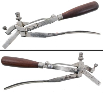 Otis A. Smith, Rockfall, Connecticut: "Complete" Saw Set