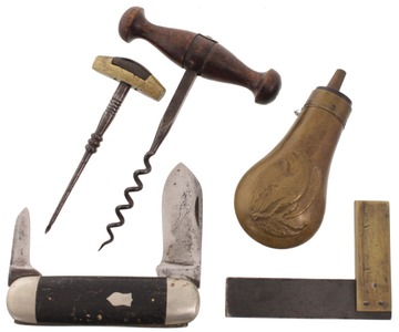 Assorted Makers: Classic Avoca Style Gentleman's Box Lot