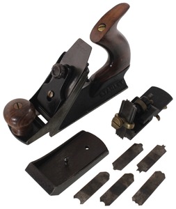 Stanley Rule & Level, No. 72 1/2: Extra Clean Special Chamfer Plane