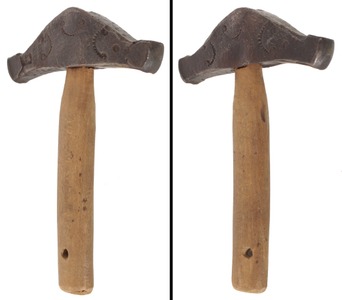 Unmarked: Early Decorated Head Metal Wkg. Hammer