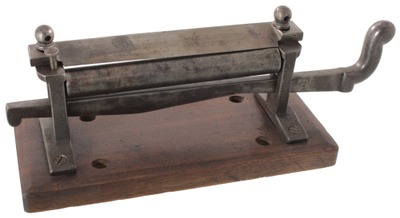 C.S. Osborne & Company, Newark, New Jersey: Classic Wedge Lock Leather Skiver