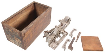 Stanley Rule & Level, No. 444: Dovetail T. & G. Plane