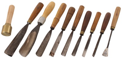 Assorted Makers: Lot Of Nine Clean Carving Tools