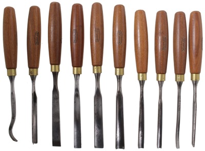 Wm. Marples & Sons, Hibernia Works, Sheffield, England: Set Of 10 Mahogany Hdl. Carving Tools