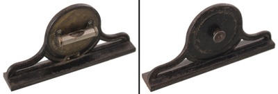 Unmarked: Unus. Cast Iron Inclinometer Level